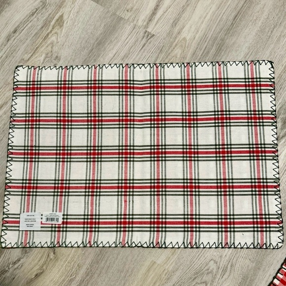 Set of 10 Christmas Placemats - Picture 3 of 4